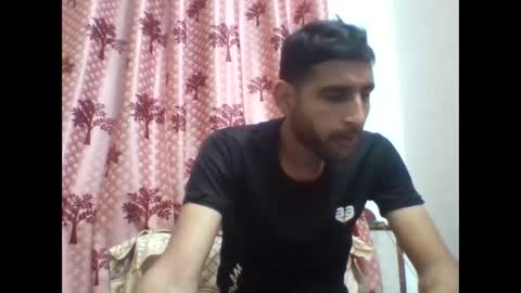 Snapshot of bigcockboy2580 chatting on 12-28-24, 05:46 akash online show from 12-28-24, 05:46