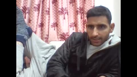 Snapshot of bigcockboy2580 chatting on 01-17-25, 05:19 akash online show from 01-17-25, 05:19