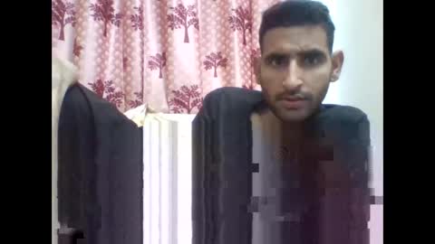 Snapshot of bigcockboy2580 chatting on 01-19-25, 08:39 akash online show from 01-19-25, 08:39