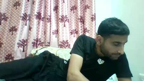 Snapshot of bigcockboy2580 chatting on 01-20-25, 05:59 akash online show from 01-20-25, 05:59