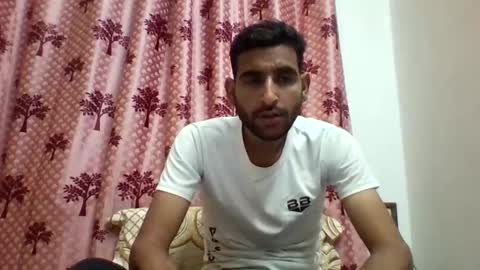 Snapshot of bigcockboy2580 chatting on 01-23-25, 06:35 akash online show from 01-23-25, 06:35