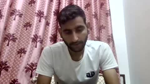 Snapshot of bigcockboy2580 chatting on 01-25-25, 05:30 akash online show from 01-25-25, 05:30