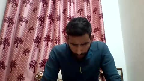 Snapshot of bigcockboy2580 chatting on 02-01-25, 07:44 akash online show from 02-01-25, 07:44