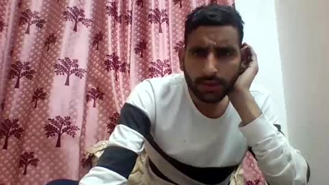 Snapshot of bigcockboy2580 chatting on 02-07-25, 05:51 akash online show from 02-07-25, 05:51