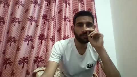 Snapshot of bigcockboy2580 chatting on 02-19-25, 09:06 akash online show from 02-19-25, 09:06