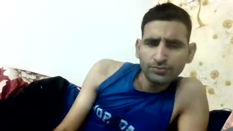 Snapshot of bigcockboy2580 chatting on 09-27-25, 09:47 akash online show from 09-27-25, 09:47