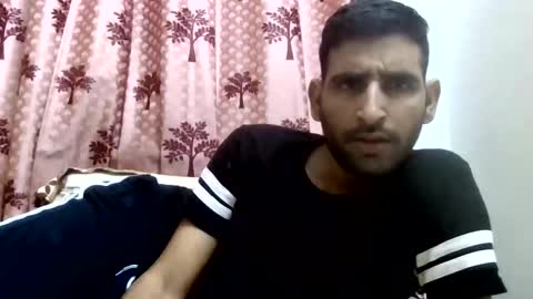 Snapshot of bigcockboy2580 chatting on 10-03-25, 03:53 akash online show from 10-03-25, 03:53