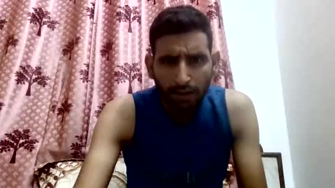 Snapshot of bigcockboy2580 chatting on 10-05-25, 05:33 akash online show from 10-05-25, 05:33