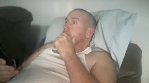 Snapshot of bigcocksuckingslut chatting on 12-01-24, 07:14 bigcocksuckingslut online show from 12-01-24, 07:14