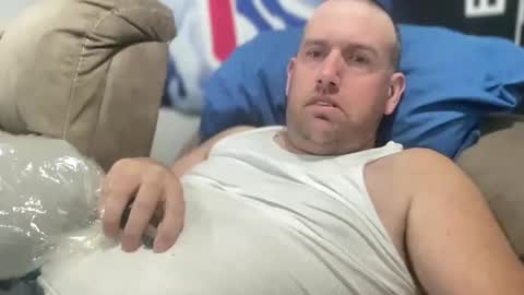 Snapshot of bigcocksuckingslut chatting on 10-28-25, 08:44 bigcocksuckingslut online show from 10-28-25, 08:44