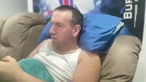 bigcocksuckingslut online show from 01-18-26, 07:50