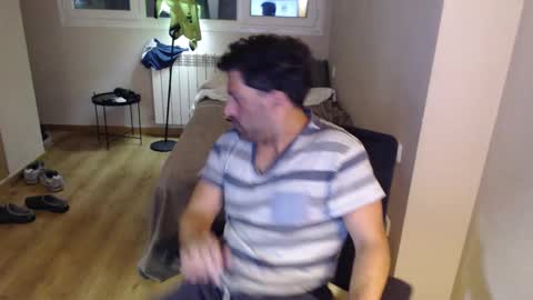 Snapshot of bigcokk34 chatting on 10-18-25, 07:25 bigcokk34 online show from 10-18-25, 07:25