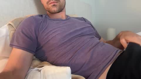 Snapshot of bigcollegecock69690 chatting on 04-29-26, 05:52 bigcollegecock69690 online show from 04-29-26, 05:52