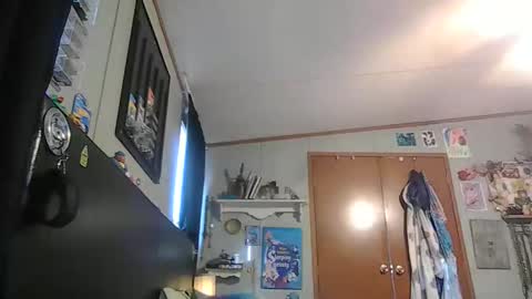 Tiny online show from 02-23-26, 09:56