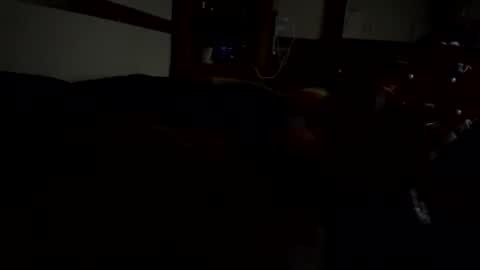 Longjon online show from 04-16-26, 05:08