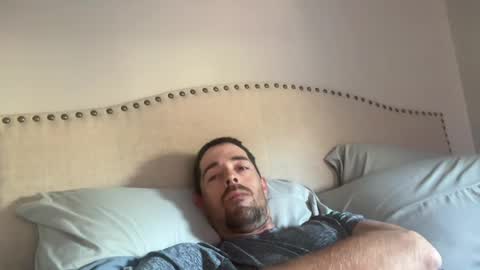 Snapshot of bigdaddy75333 chatting on 06-16-26, 01:25 bigdaddy75333 online show from 06-16-26, 01:25