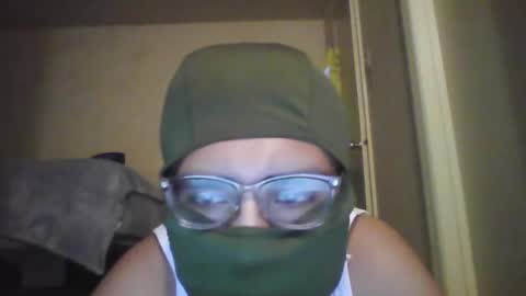 Snapshot of bigdickjojo17 chatting on 04-21-26, 06:20 JOJO online show from 04-21-26, 06:20
