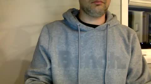 Snapshot of bigdickshowoff9877 chatting on 03-26-26, 01:33 Bigdickshowoff9877 online show from 03-26-26, 01:33