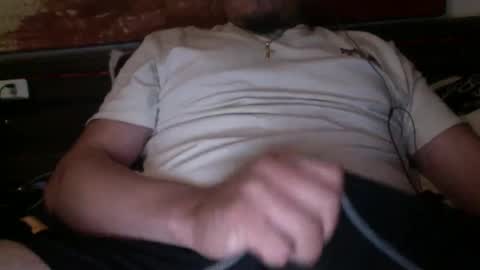 Snapshot of bigdickvic78 chatting on 03-03-25, 07:54 bigdickvic78 online show from 03-03-25, 07:54