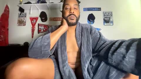 Snapshot of bigdinca chatting on 05-17-26, 02:57 bigdinca online show from 05-17-26, 02:57