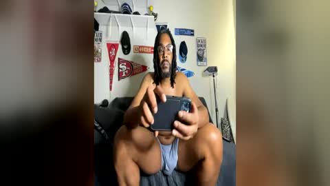Snapshot of bigdinca chatting on 06-17-26, 05:47 bigdinca online show from 06-17-26, 05:47