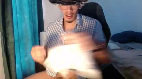 BigDragonBoy online show from 04-18-26, 08:09