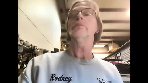 Snapshot of bigelectricrod chatting on 12-27-24, 07:03 bigelectricrod online show from 12-27-24, 07:03