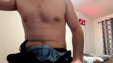 Snapshot of bigfrisco303 chatting on 12-18-25, 12:06 bigfrisco303 online show from 12-18-25, 12:06