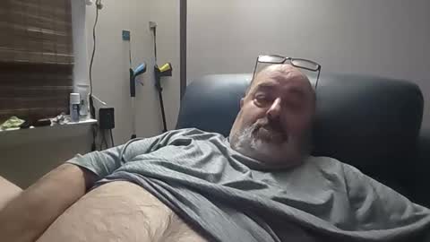 bigfuzzyteddybear online show from 12-22-25, 12:40