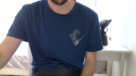 Snapshot of biggbaguette1 chatting on 09-13-25, 12:27 biggbaguette1 online show from 09-13-25, 12:27