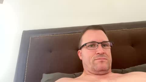 Snapshot of bigger22332233 chatting on 12-11-24, 06:42 bigger22332233 online show from 12-11-24, 06:42