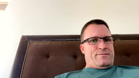 Snapshot of bigger22332233 chatting on 12-30-24, 09:50 bigger22332233 online show from 12-30-24, 09:50