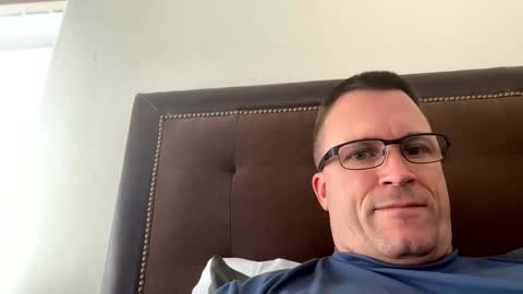 Snapshot of bigger22332233 chatting on 01-11-25, 09:25 bigger22332233 online show from 01-11-25, 09:25