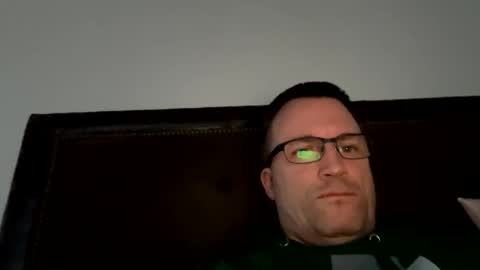 Snapshot of bigger22332233 chatting on 01-31-25, 01:01 bigger22332233 online show from 01-31-25, 01:01