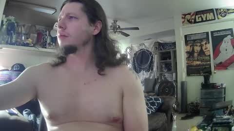 biggerisbetter21 online show from 02-27-25, 07:04