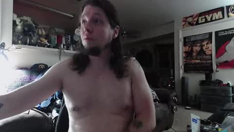 biggerisbetter21 online show from 09-19-25, 09:32