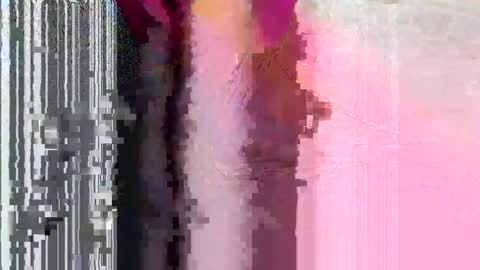 Snapshot of biggersky chatting on 03-05-25, 07:06 Biggersky online show from 03-05-25, 07:06