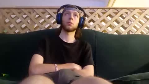 Snapshot of biggestboiiii chatting on 09-09-25, 05:51 biggestboiiii online show from 09-09-25, 05:51