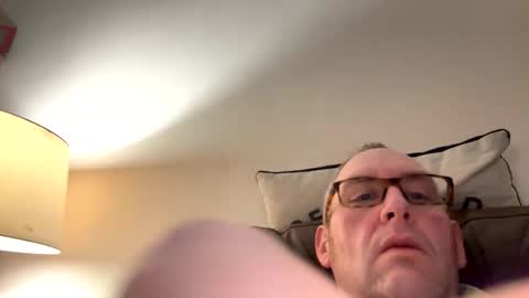 biggloves4bighands online show from 02-05-26, 01:49