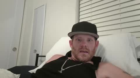 Snapshot of bigguy4funtime chatting on 09-17-25, 02:57 bigguy4funtime online show from 09-17-25, 02:57