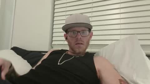 Snapshot of bigguy4funtime chatting on 10-27-25, 03:21 bigguy4funtime online show from 10-27-25, 03:21