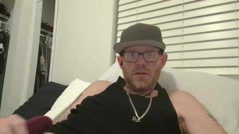 Snapshot of bigguy4funtime chatting on 10-31-25, 06:47 bigguy4funtime online show from 10-31-25, 06:47