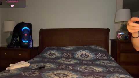 LILLI  MATT online show from 12-29-24, 01:45