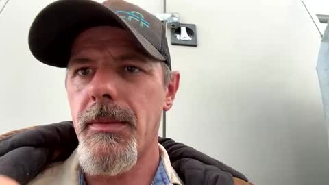 Snapshot of biggymemo69 chatting on 12-16-25, 05:18 biggymemo69 online show from 12-16-25, 05:18