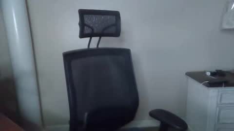 Snapshot of bigheadsoldier chatting on 05-01-26, 03:44 bigheadsoldier online show from 05-01-26, 03:44