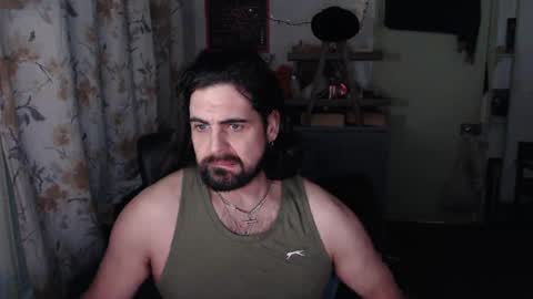 Snapshot of bigjohnofthewood chatting on 01-11-25, 07:39 BigJohnOfTheWoods online show from 01-11-25, 07:39