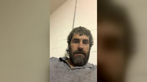Snapshot of bigjohnson6923 chatting on 05-07-26, 02:55 bigjohnson6923 online show from 05-07-26, 02:55
