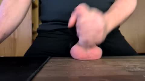 Snapshot of bigload33577 chatting on 03-17-26, 01:14 bigload33577 online show from 03-17-26, 01:14