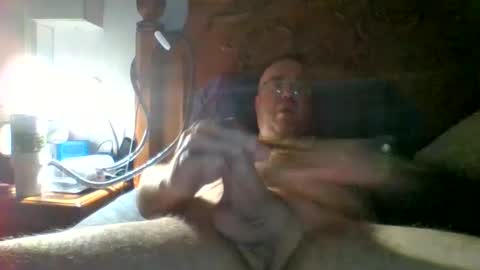 Snapshot of bigmike197167 chatting on 09-29-25, 04:39 bigmike197167 online show from 09-29-25, 04:39