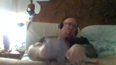 Snapshot of bigmike197167 chatting on 04-09-26, 07:03 bigmike197167 online show from 04-09-26, 07:03